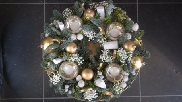 adventskrans wit en goud