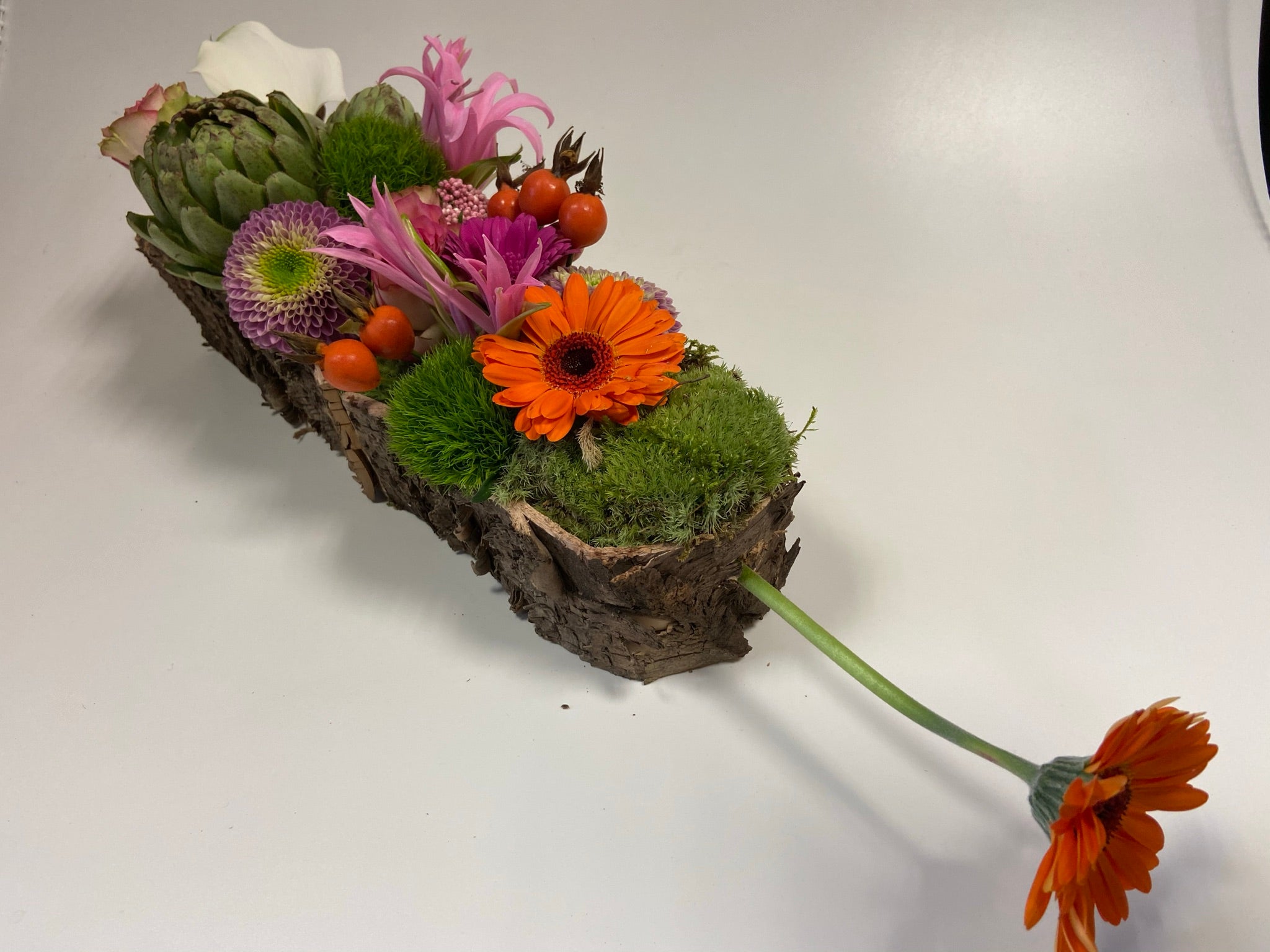 Bloemstuk kleurrijk langwerpig