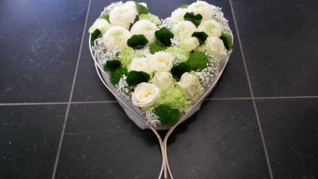 Rouwen 77B